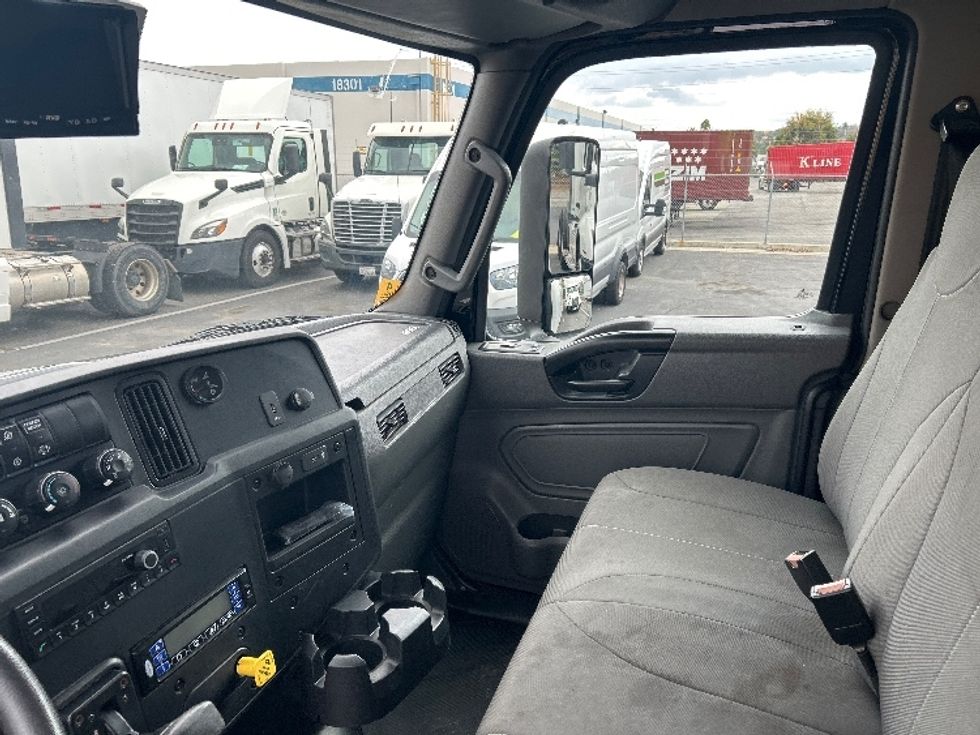 Refrigerated Truck-Light and Medium Duty Trucks-International-2022-MV607-Torrance-CA-57,877\n\t\tmiles-$ 76,750 - Image 19