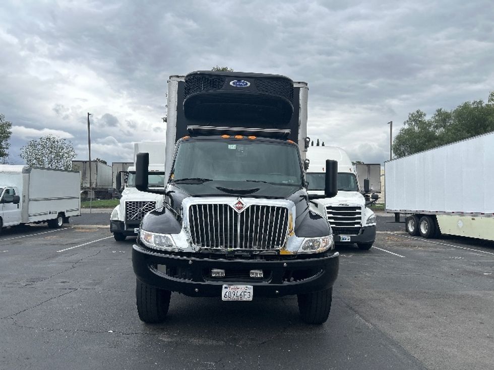 Refrigerated Truck-Light and Medium Duty Trucks-International-2022-MV607-Torrance-CA-57,877\n\t\tmiles-$ 76,750 - Image 2