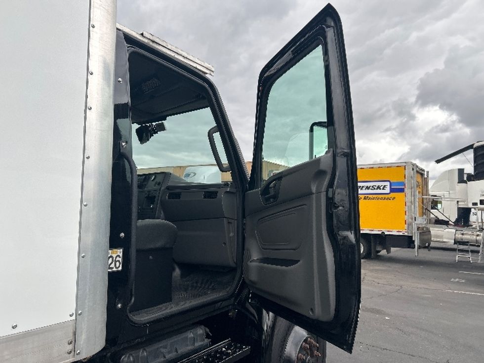 Refrigerated Truck-Light and Medium Duty Trucks-International-2022-MV607-Torrance-CA-57,877\n\t\tmiles-$ 76,750 - Image 20