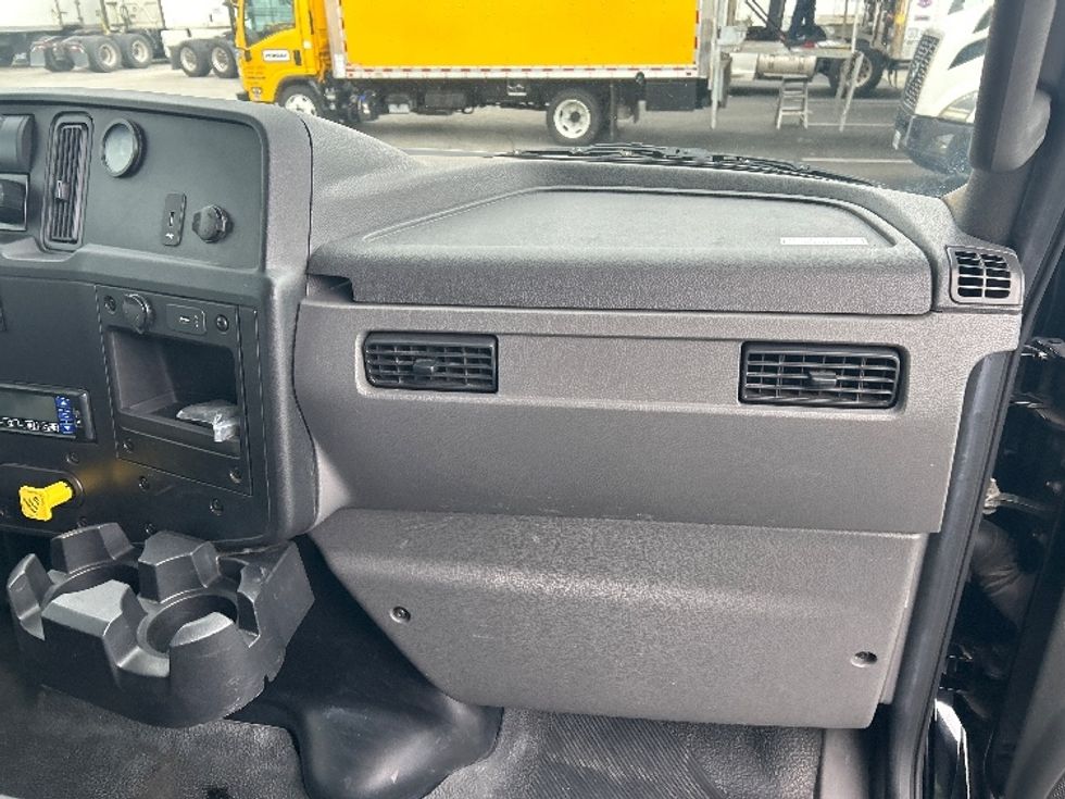Refrigerated Truck-Light and Medium Duty Trucks-International-2022-MV607-Torrance-CA-57,877\n\t\tmiles-$ 76,750 - Image 21