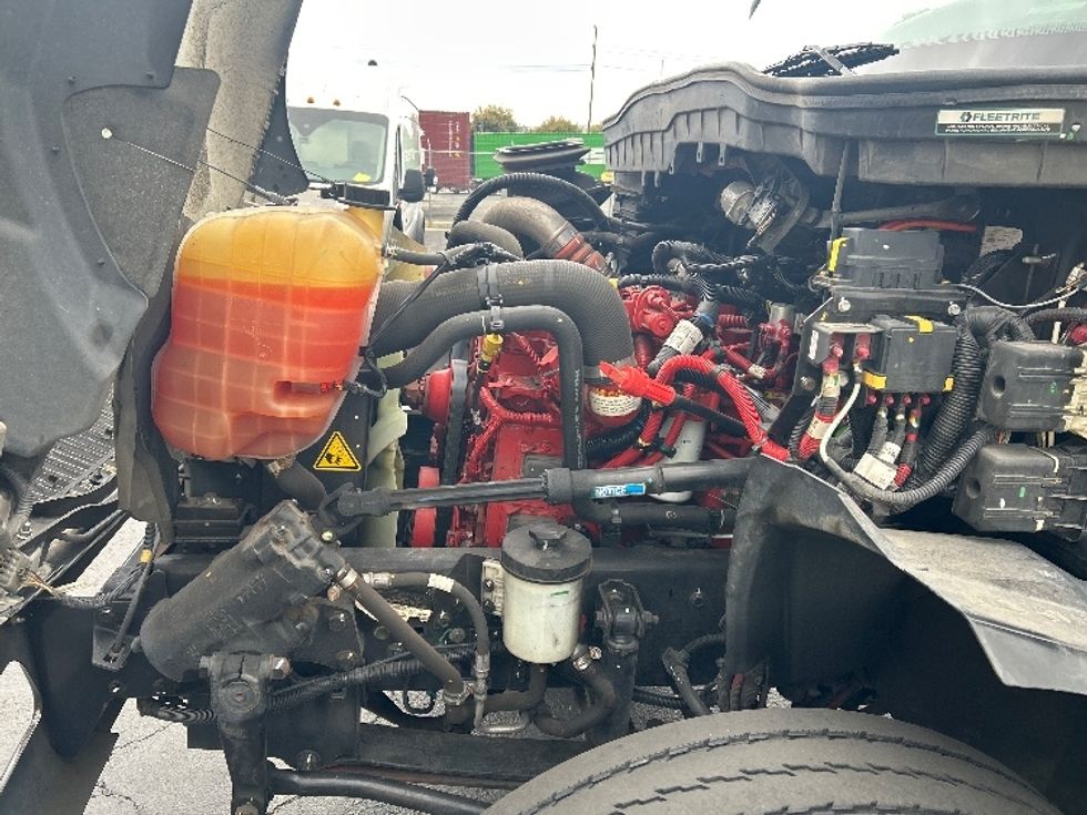 Refrigerated Truck-Light and Medium Duty Trucks-International-2022-MV607-Torrance-CA-57,877\n\t\tmiles-$ 76,750 - Image 24