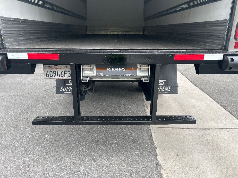 Refrigerated Truck-Light and Medium Duty Trucks-International-2022-MV607-Torrance-CA-57,877\n\t\tmiles-$ 76,750 - Image 9
