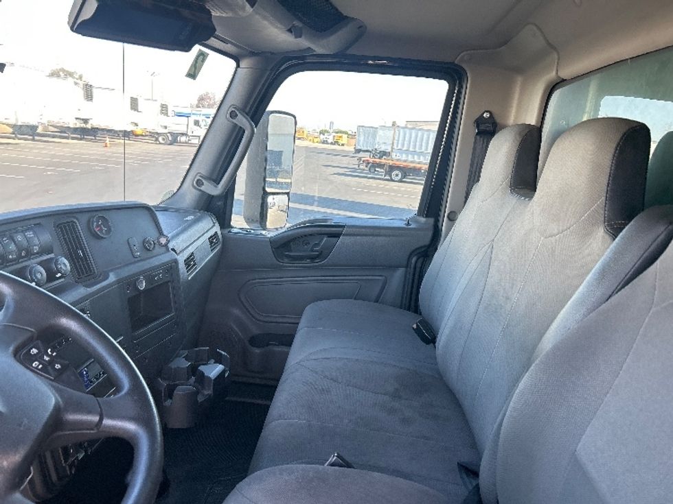 Refrigerated Truck-Light and Medium Duty Trucks-International-2022-MV607-Torrance-CA-81,652\n\t\tmiles-$ 78,000 - Image 19