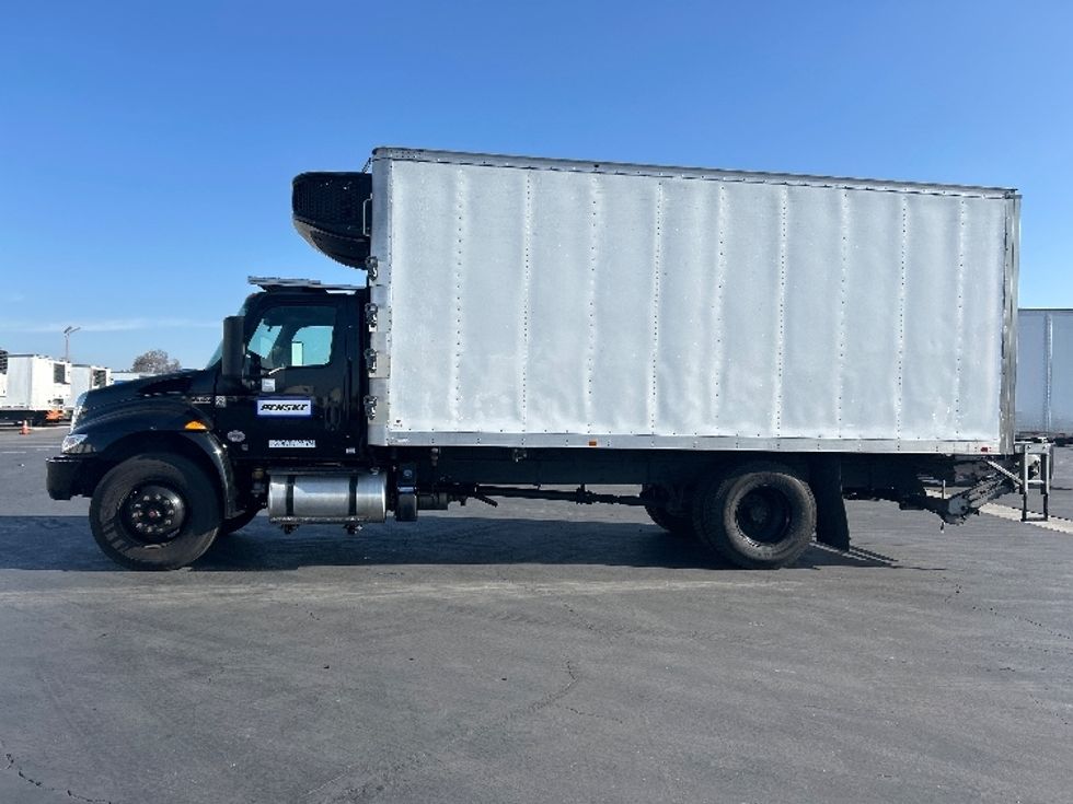 Refrigerated Truck-Light and Medium Duty Trucks-International-2022-MV607-Torrance-CA-81,652\n\t\tmiles-$ 78,000 - Image 4