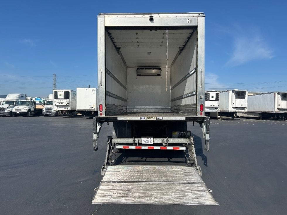 Refrigerated Truck-Light and Medium Duty Trucks-International-2022-MV607-Torrance-CA-81,652\n\t\tmiles-$ 78,000 - Image 9