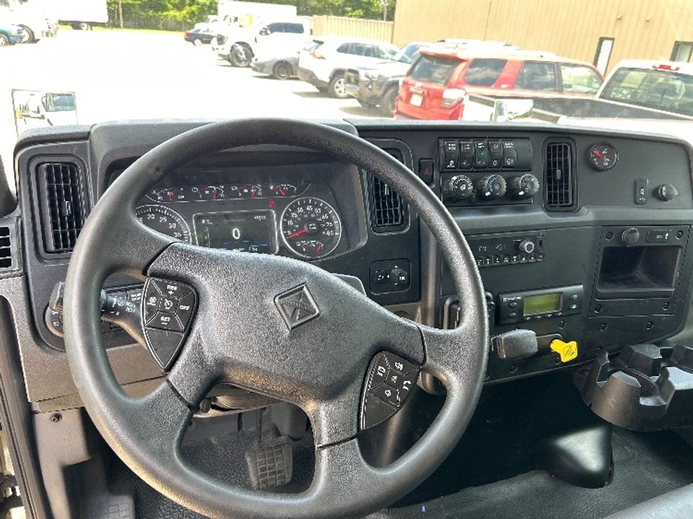 Refrigerated Truck-Light and Medium Duty Trucks-International-2022-MV607-Tuscaloosa-AL-362,585\n\t\tmiles-$ 22,250 - Image 18