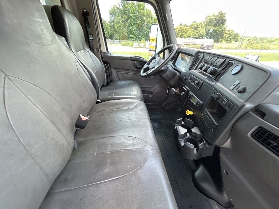 Refrigerated Truck-Light and Medium Duty Trucks-International-2022-MV607-Tuscaloosa-AL-362,585\n\t\tmiles-$ 22,250 - Image 22