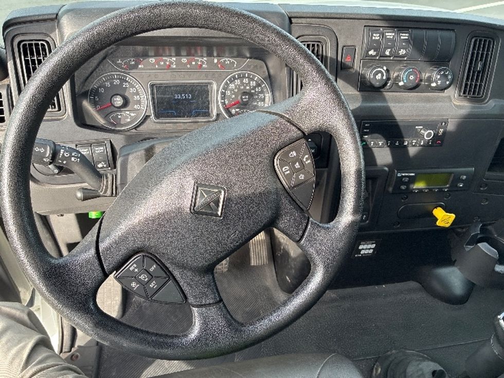 Refrigerated Truck-Light and Medium Duty Trucks-International-2022-MV607-West Sacramento-CA-33,501\n\t\tmiles-$ 76,500 - Image 17