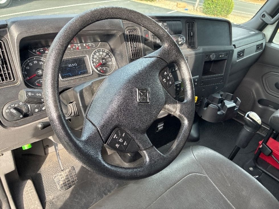 Refrigerated Truck-Light and Medium Duty Trucks-International-2022-MV607-West Sacramento-CA-33,501\n\t\tmiles-$ 76,500 - Image 16