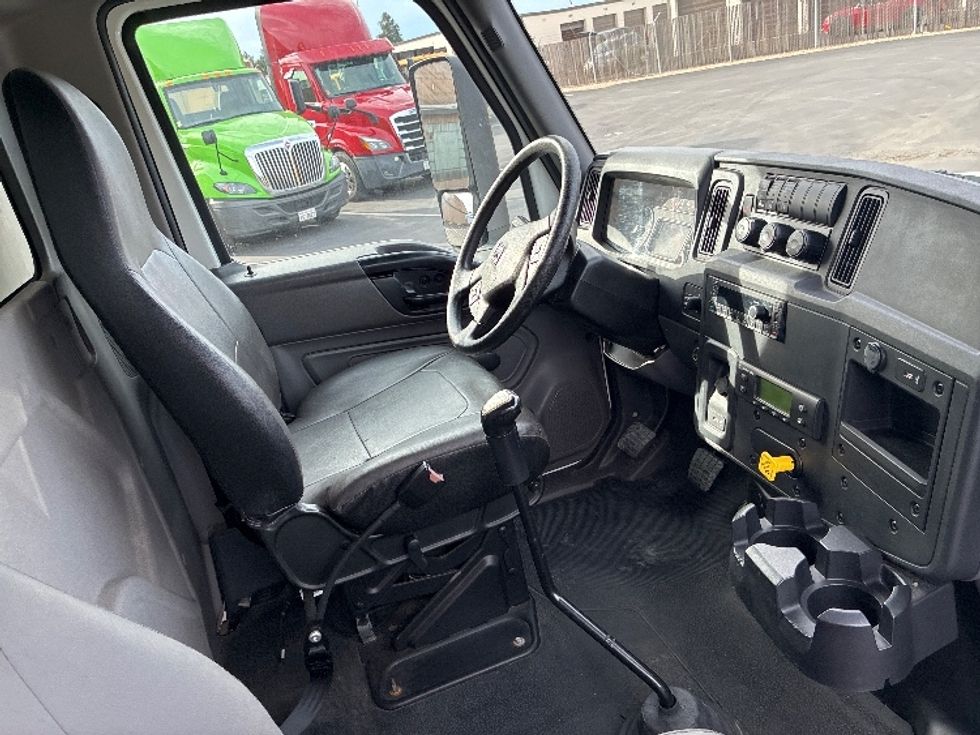Refrigerated Truck-Light and Medium Duty Trucks-International-2022-MV607-West Sacramento-CA-33,501\n\t\tmiles-$ 76,500 - Image 21