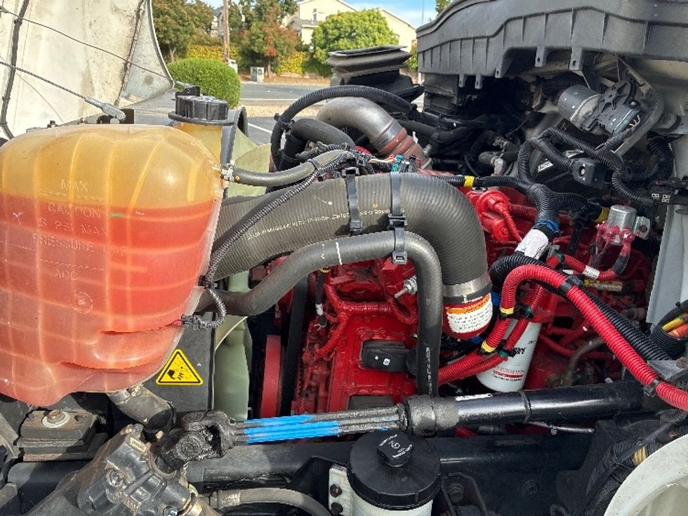 Refrigerated Truck-Light and Medium Duty Trucks-International-2022-MV607-West Sacramento-CA-33,501\n\t\tmiles-$ 76,500 - Image 23