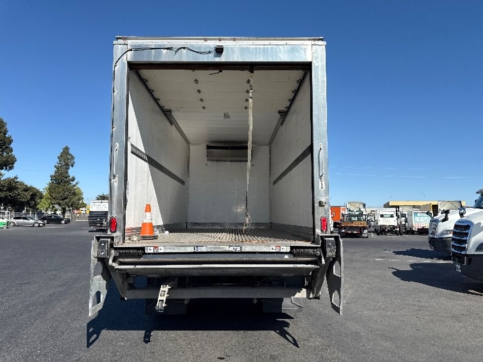 Refrigerated Truck-Light and Medium Duty Trucks-International-2022-MV607-West Sacramento-CA-65,405\n\t\tmiles-$ 75,000 - Image 8
