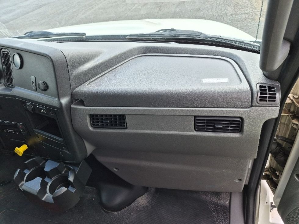 Refrigerated Truck-Light and Medium Duty Trucks-International-2022-MV607-White Deer-PA-138,266\n\t\tmiles-$ 65,250 - Image 20