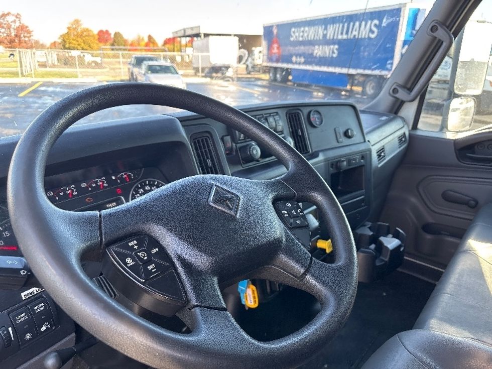 Refrigerated Truck-Light and Medium Duty Trucks-International-2022-MV607LP-Columbus-OH-455,611\n\t\tmiles-$ 26,250 - Image 17