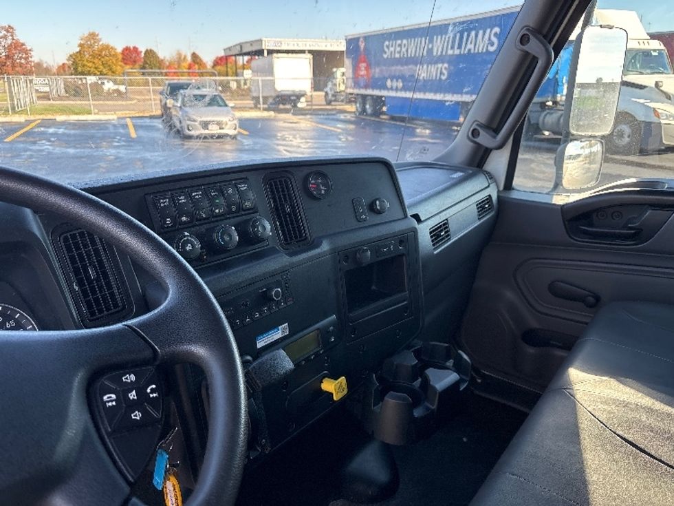 Refrigerated Truck-Light and Medium Duty Trucks-International-2022-MV607LP-Columbus-OH-455,611\n\t\tmiles-$ 26,250 - Image 19