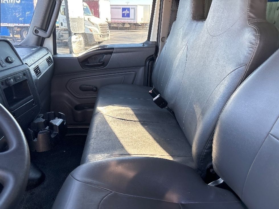 Refrigerated Truck-Light and Medium Duty Trucks-International-2022-MV607LP-Columbus-OH-455,611\n\t\tmiles-$ 26,250 - Image 20