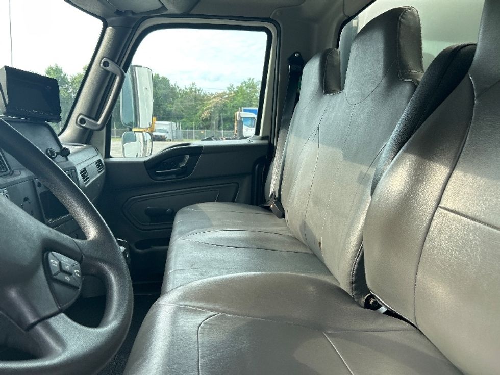 Refrigerated Truck-Light and Medium Duty Trucks-International-2023-MV607-Anderson-SC-173,173\n\t\tmiles-$ 58,500 - Image 17