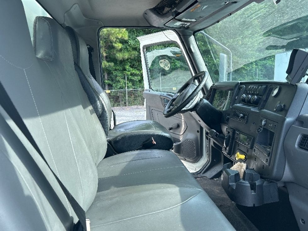 Refrigerated Truck-Light and Medium Duty Trucks-International-2023-MV607-Anderson-SC-173,173\n\t\tmiles-$ 58,500 - Image 20