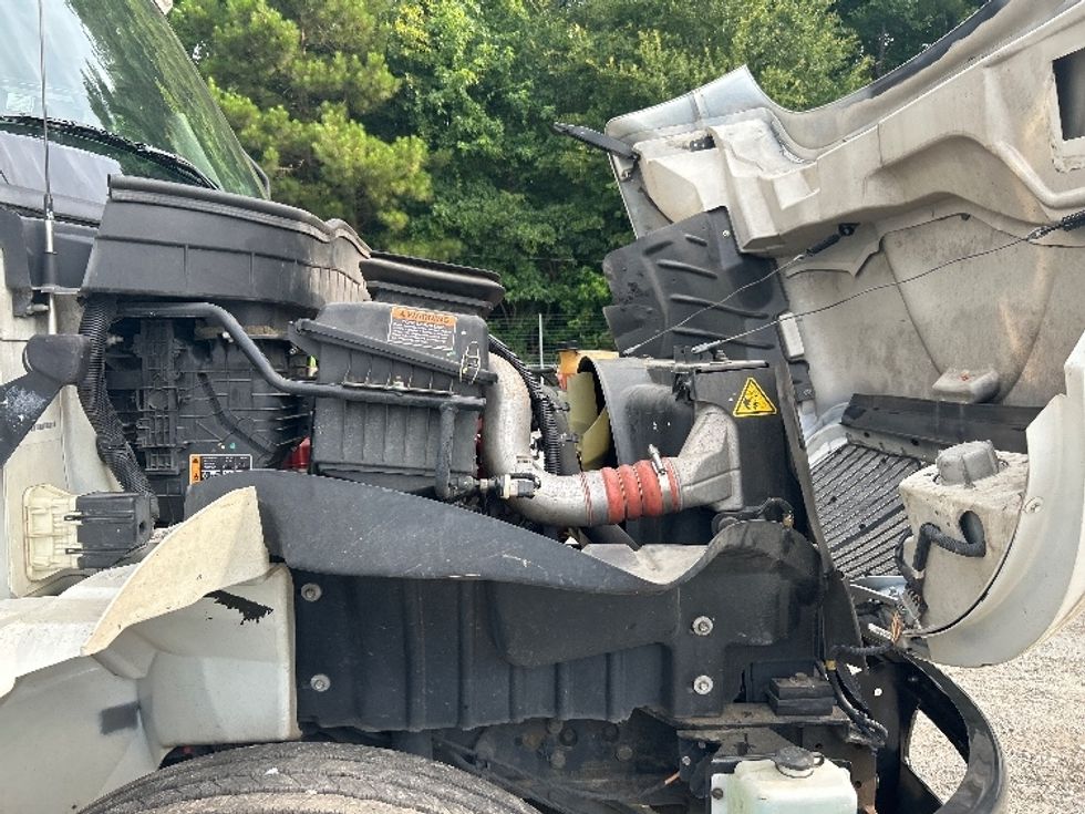 Refrigerated Truck-Light and Medium Duty Trucks-International-2023-MV607-Anderson-SC-173,173\n\t\tmiles-$ 58,500 - Image 21