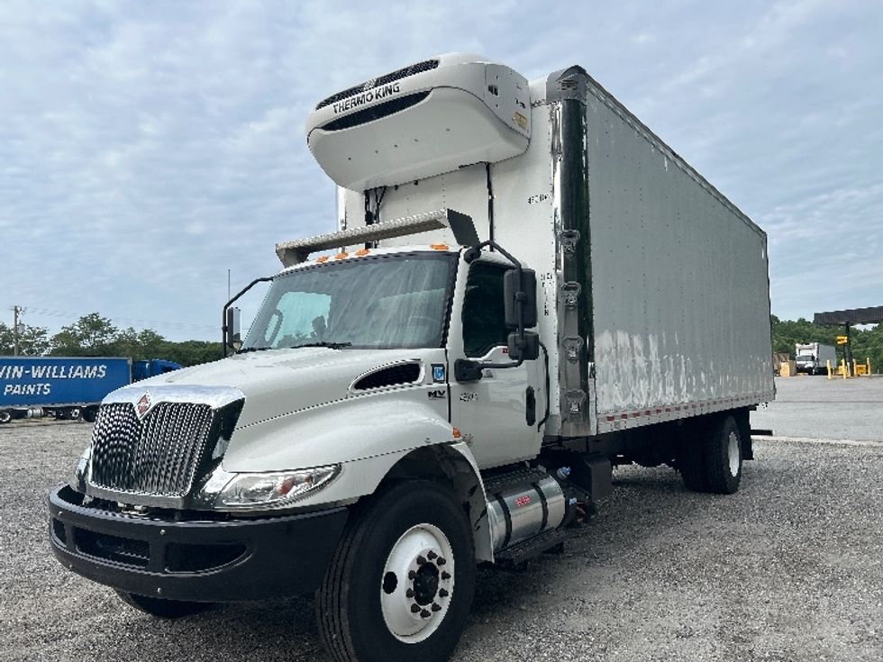 Refrigerated Truck-Light and Medium Duty Trucks-International-2023-MV607-Anderson-SC-173,173\n\t\tmiles-$ 58,500 - Image 3