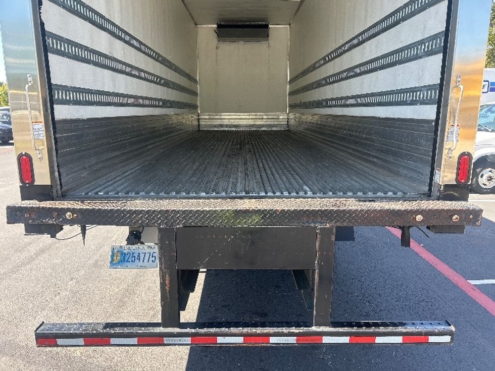 Refrigerated Truck-Light and Medium Duty Trucks-International-2023-MV607-Atlanta (Forest Park)-GA-190,586\n\t\tmiles-$ 57,000 - Image 9