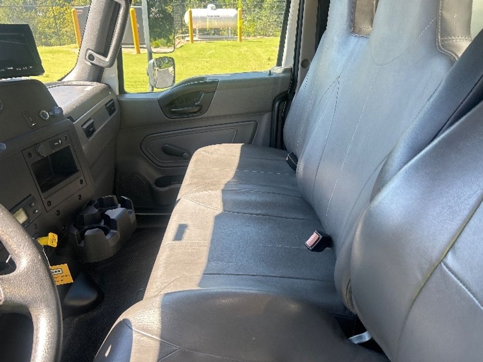 Refrigerated Truck-Light and Medium Duty Trucks-International-2023-MV607-Atlanta (Forest Park)-GA-190,586\n\t\tmiles-$ 57,000 - Image 18