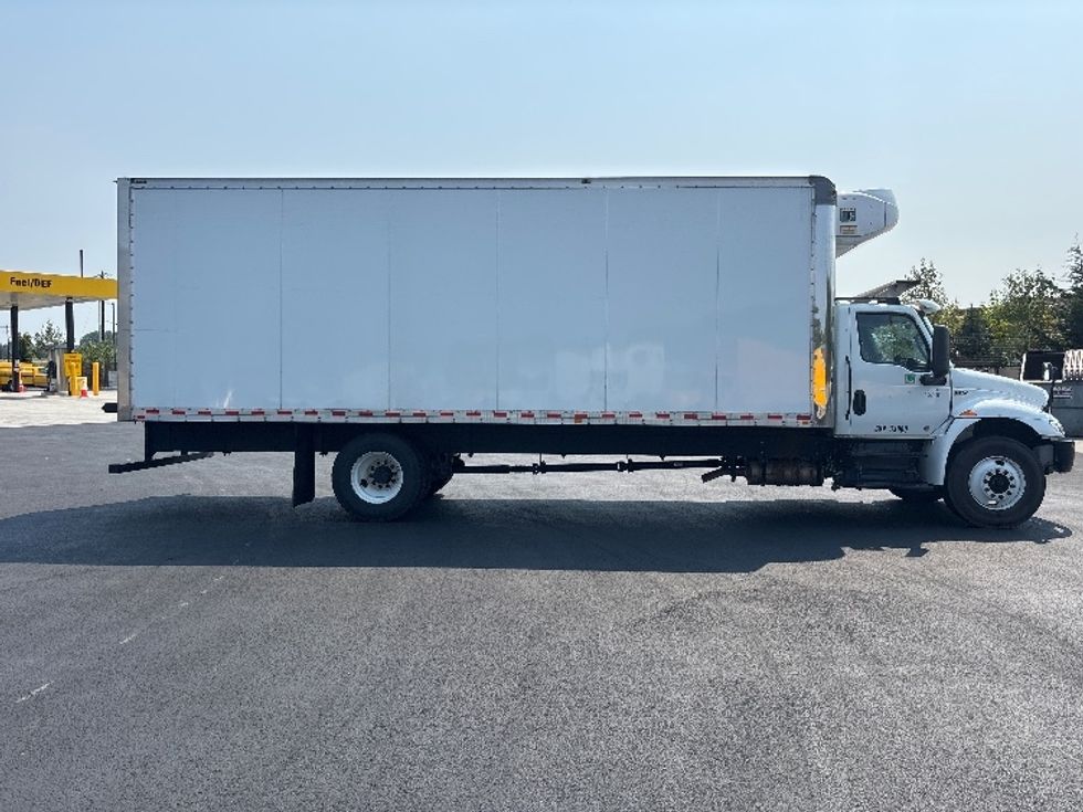 Refrigerated Truck-Light and Medium Duty Trucks-International-2023-MV607-Everett-WA-93,056\n\t\tmiles-$ 75,000 - Image 15