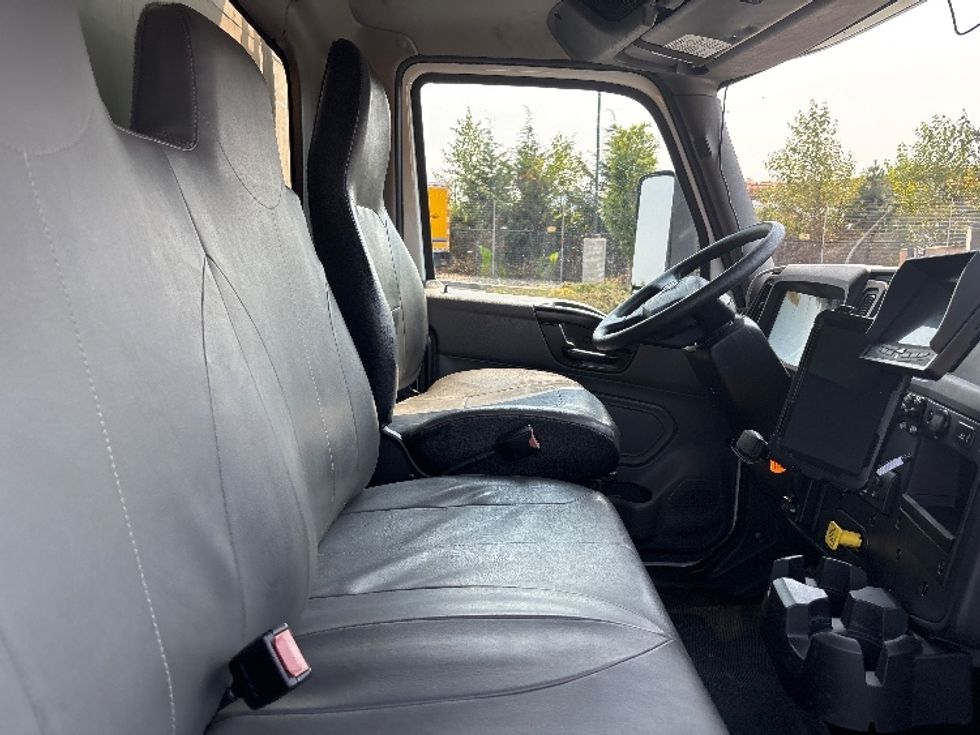 Refrigerated Truck-Light and Medium Duty Trucks-International-2023-MV607-Everett-WA-93,056\n\t\tmiles-$ 75,000 - Image 22