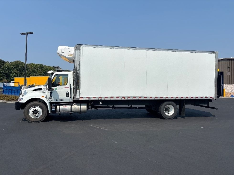 Refrigerated Truck-Light and Medium Duty Trucks-International-2023-MV607-Everett-WA-93,056\n\t\tmiles-$ 75,000 - Image 4