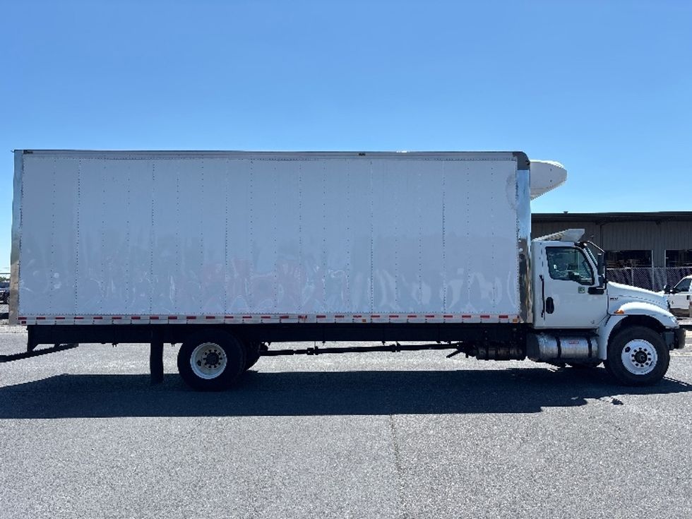 Refrigerated Truck-Light and Medium Duty Trucks-International-2023-MV607-Harrisonburg-VA-174,953\n\t\tmiles-$ 58,750 - Image 14