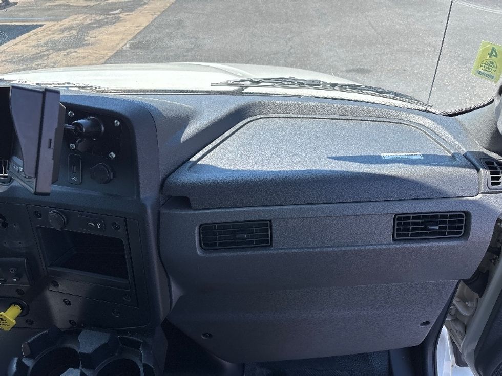 Refrigerated Truck-Light and Medium Duty Trucks-International-2023-MV607-Harrisonburg-VA-174,953\n\t\tmiles-$ 58,750 - Image 19