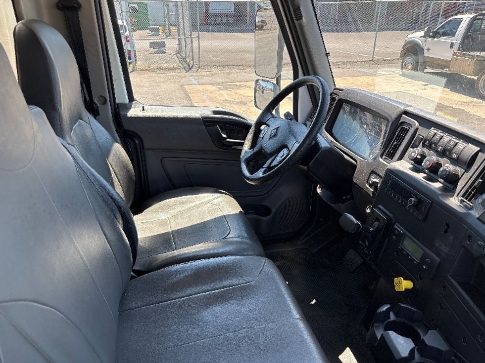 Refrigerated Truck-Light and Medium Duty Trucks-International-2023-MV607-Harrisonburg-VA-174,953\n\t\tmiles-$ 58,750 - Image 20