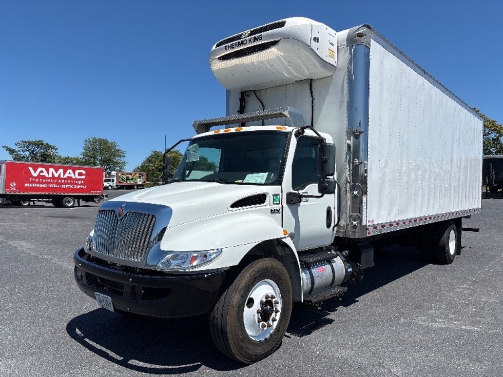 Refrigerated Truck-Light and Medium Duty Trucks-International-2023-MV607-Harrisonburg-VA-174,953\n\t\tmiles-$ 58,750 - Image 3