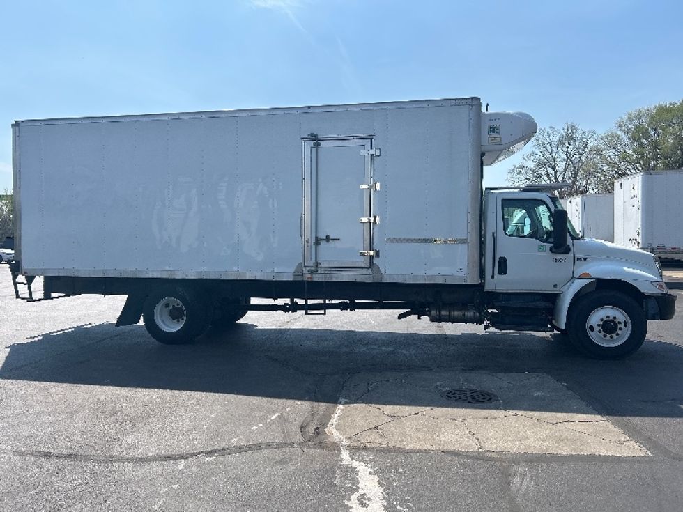 Refrigerated Truck-Light and Medium Duty Trucks-International-2023-MV607-Indianapolis-IN-101,141\n\t\tmiles-$ 71,500 - Image 14