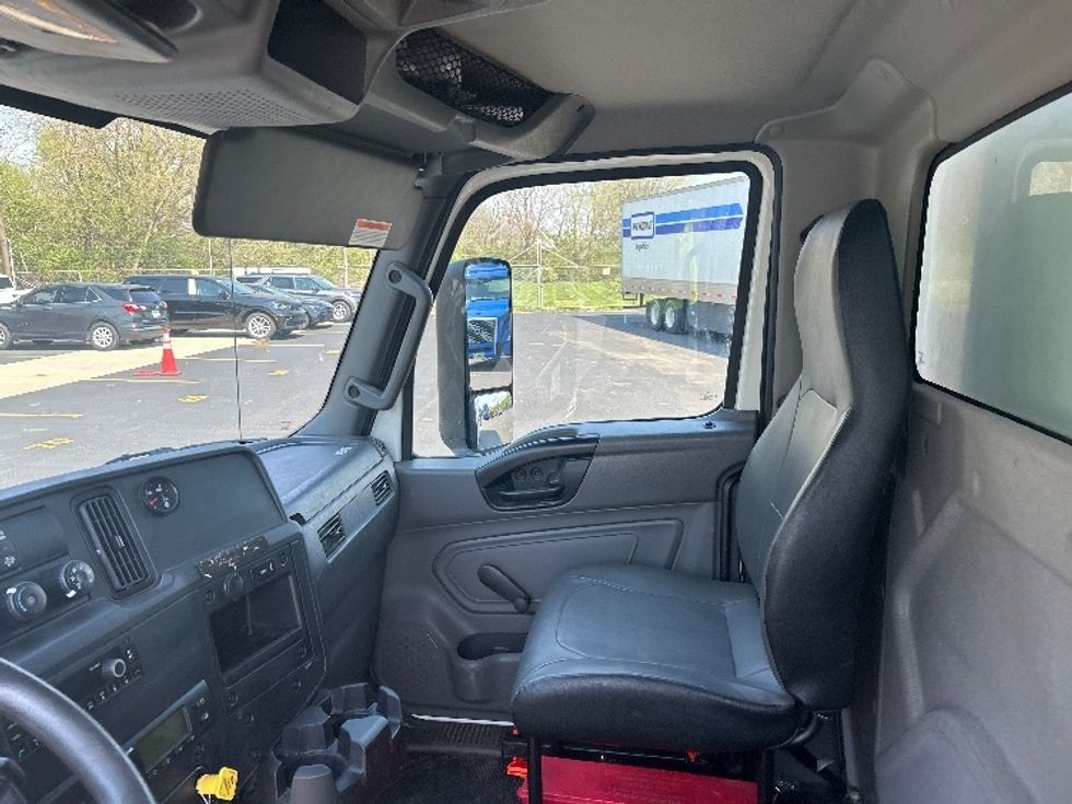 Refrigerated Truck-Light and Medium Duty Trucks-International-2023-MV607-Indianapolis-IN-101,141\n\t\tmiles-$ 71,500 - Image 16