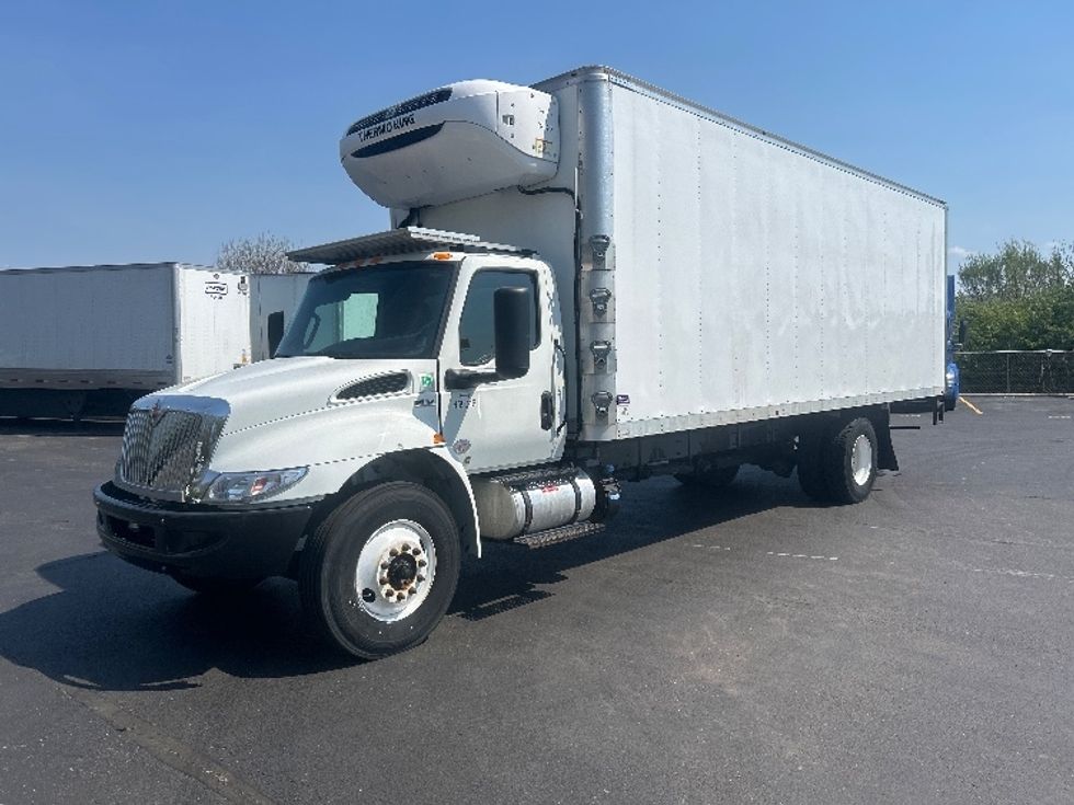 Refrigerated Truck-Light and Medium Duty Trucks-International-2023-MV607-Indianapolis-IN-101,141\n\t\tmiles-$ 71,500 - Image 3