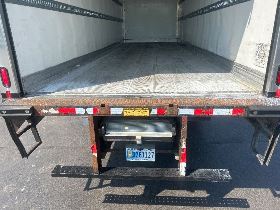 Refrigerated Truck-Light and Medium Duty Trucks-International-2023-MV607-Indianapolis-IN-101,141\n\t\tmiles-$ 71,500 - Image 9