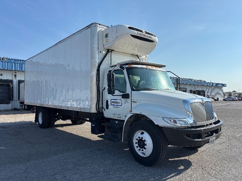 Refrigerated Truck-Light and Medium Duty Trucks-International-2023-MV607-Indianapolis-IN-261,031\n\t\tmiles-$ 48,750 - Image 1