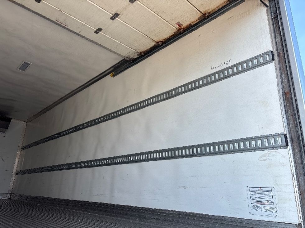 Refrigerated Truck-Light and Medium Duty Trucks-International-2023-MV607-Indianapolis-IN-261,031\n\t\tmiles-$ 48,750 - Image 12