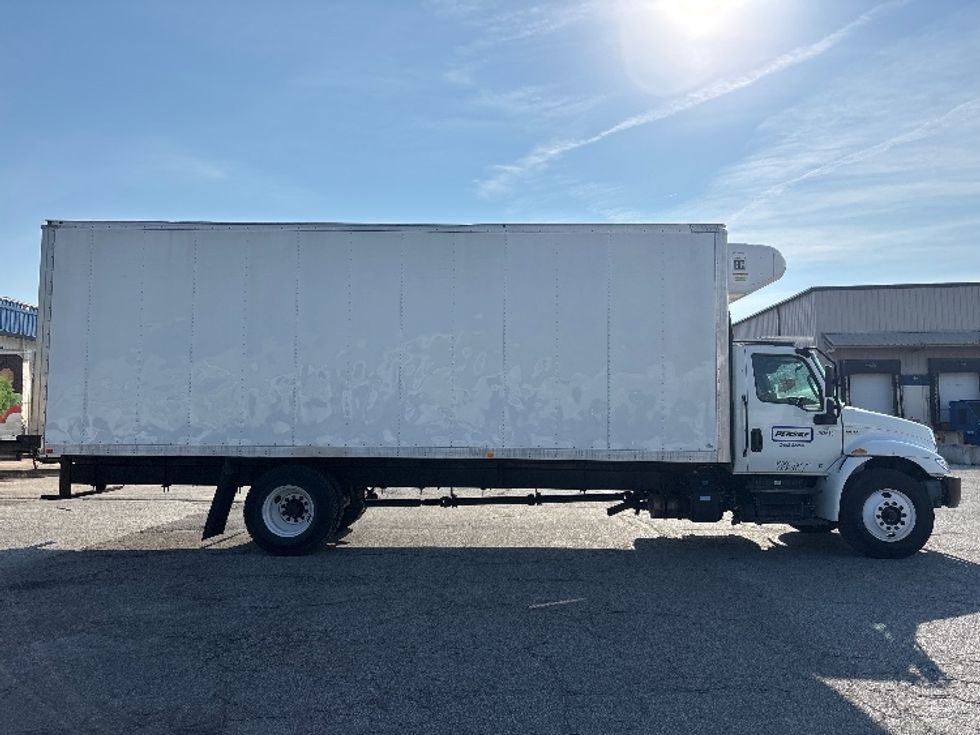 Refrigerated Truck-Light and Medium Duty Trucks-International-2023-MV607-Indianapolis-IN-261,031\n\t\tmiles-$ 48,750 - Image 15