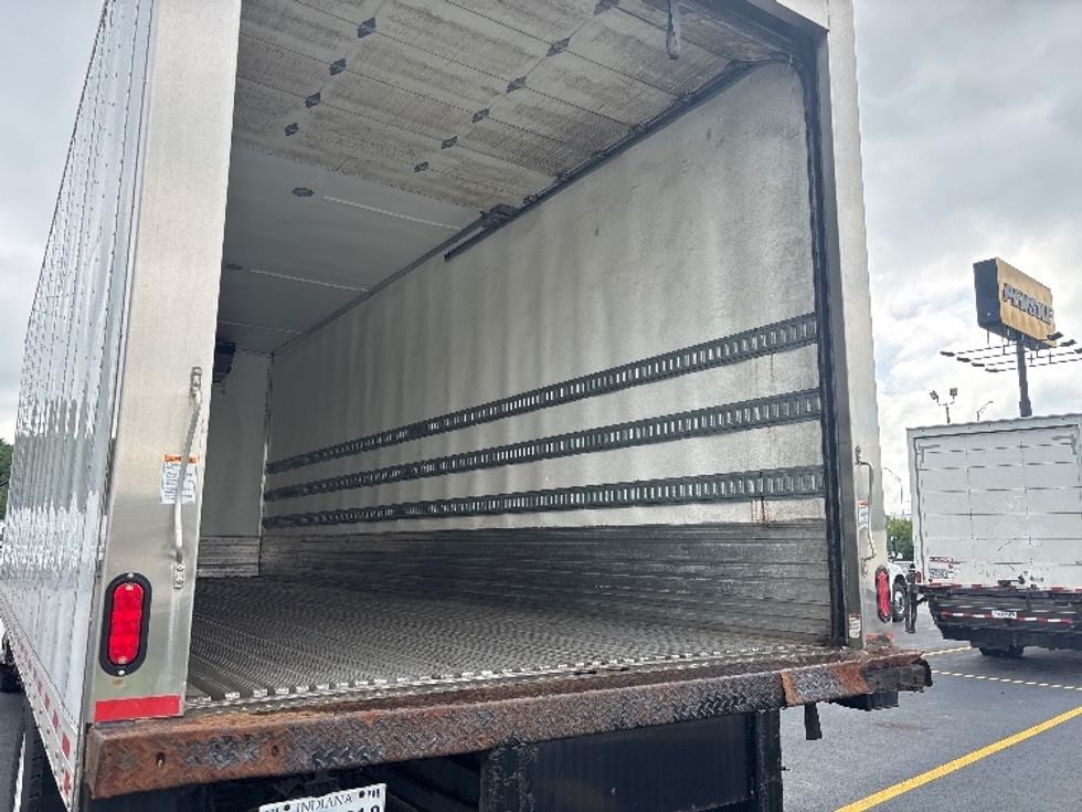 Refrigerated Truck-Light and Medium Duty Trucks-International-2023-MV607-Indianapolis-IN-267,500\n\t\tmiles-$ 40,250 - Image 11
