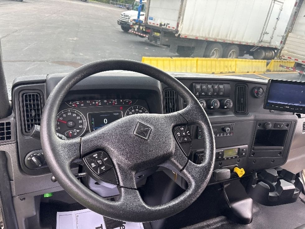 Refrigerated Truck-Light and Medium Duty Trucks-International-2023-MV607-Indianapolis-IN-267,500\n\t\tmiles-$ 40,250 - Image 17