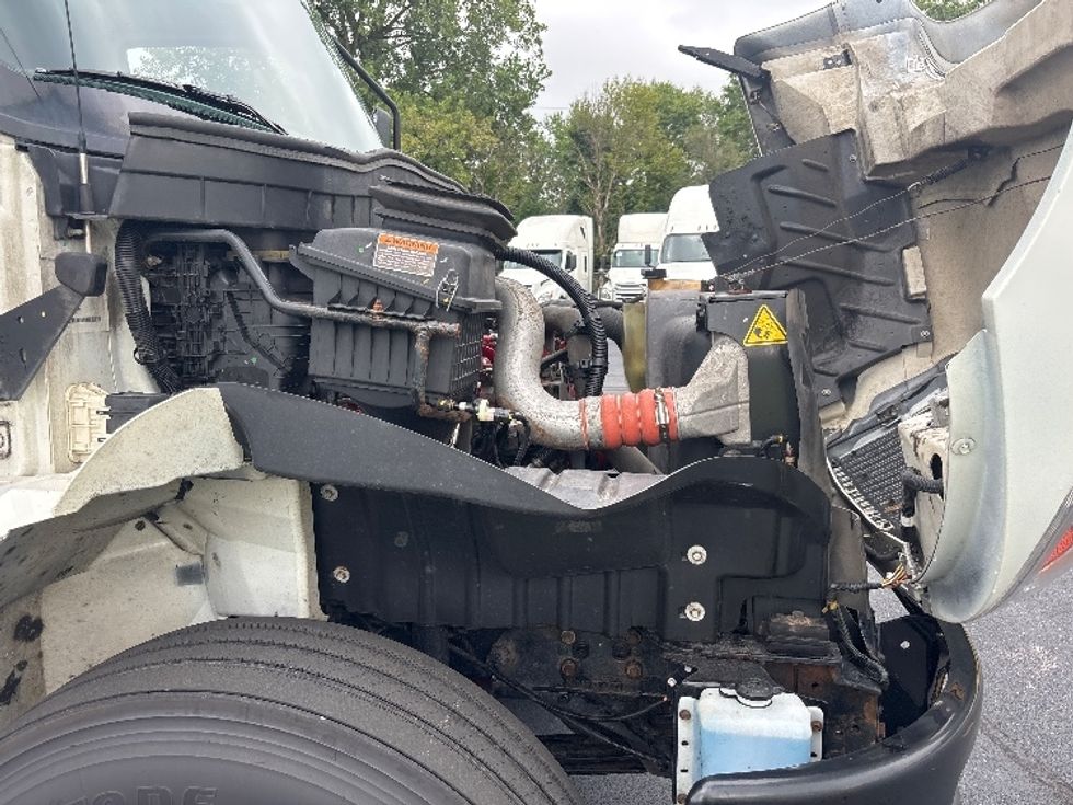 Refrigerated Truck-Light and Medium Duty Trucks-International-2023-MV607-Indianapolis-IN-267,500\n\t\tmiles-$ 40,250 - Image 22