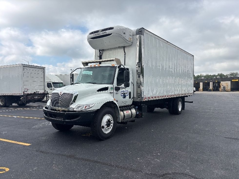 Refrigerated Truck-Light and Medium Duty Trucks-International-2023-MV607-Indianapolis-IN-267,500\n\t\tmiles-$ 40,250 - Image 3