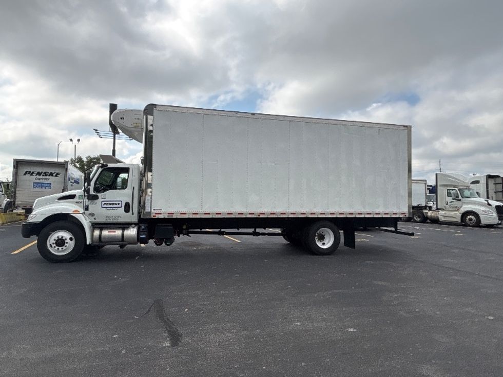 Refrigerated Truck-Light and Medium Duty Trucks-International-2023-MV607-Indianapolis-IN-267,500\n\t\tmiles-$ 40,250 - Image 4