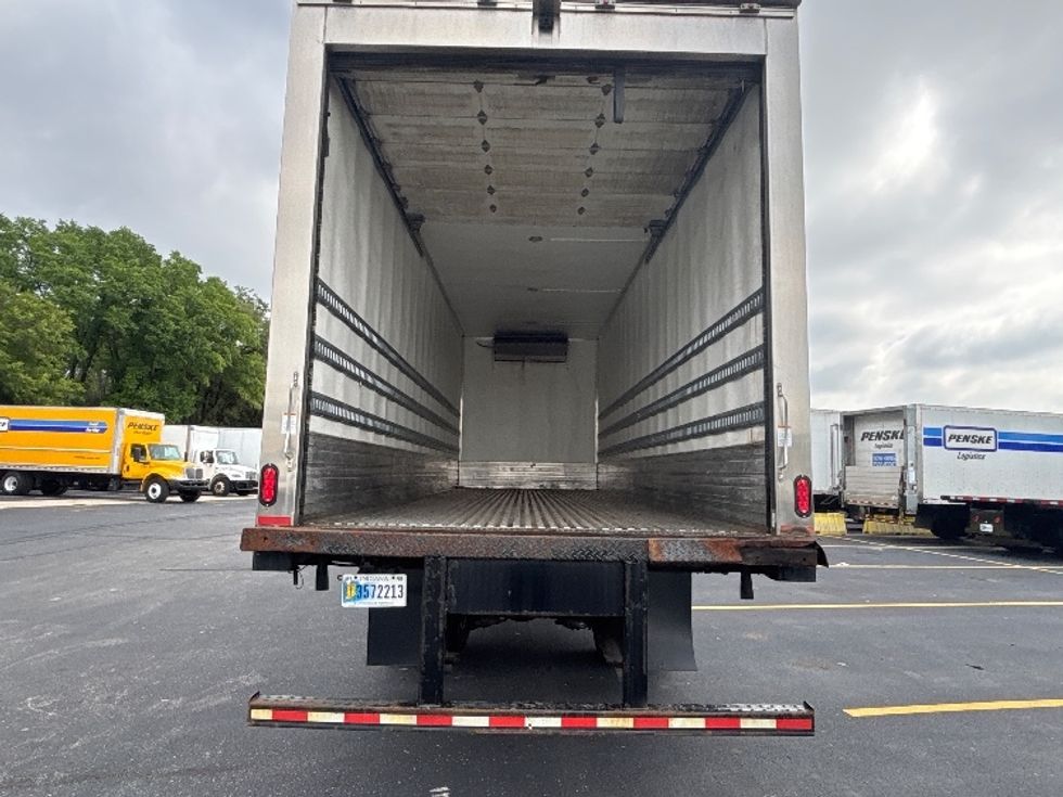 Refrigerated Truck-Light and Medium Duty Trucks-International-2023-MV607-Indianapolis-IN-267,500\n\t\tmiles-$ 40,250 - Image 8