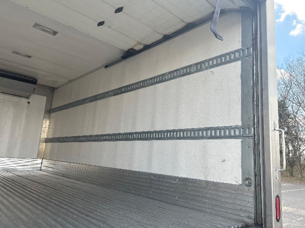 Refrigerated Truck-Light and Medium Duty Trucks-International-2023-MV607-Nashville (Mount Juliet)-TN-314,443\n\t\tmiles-$ 35,250 - Image 12