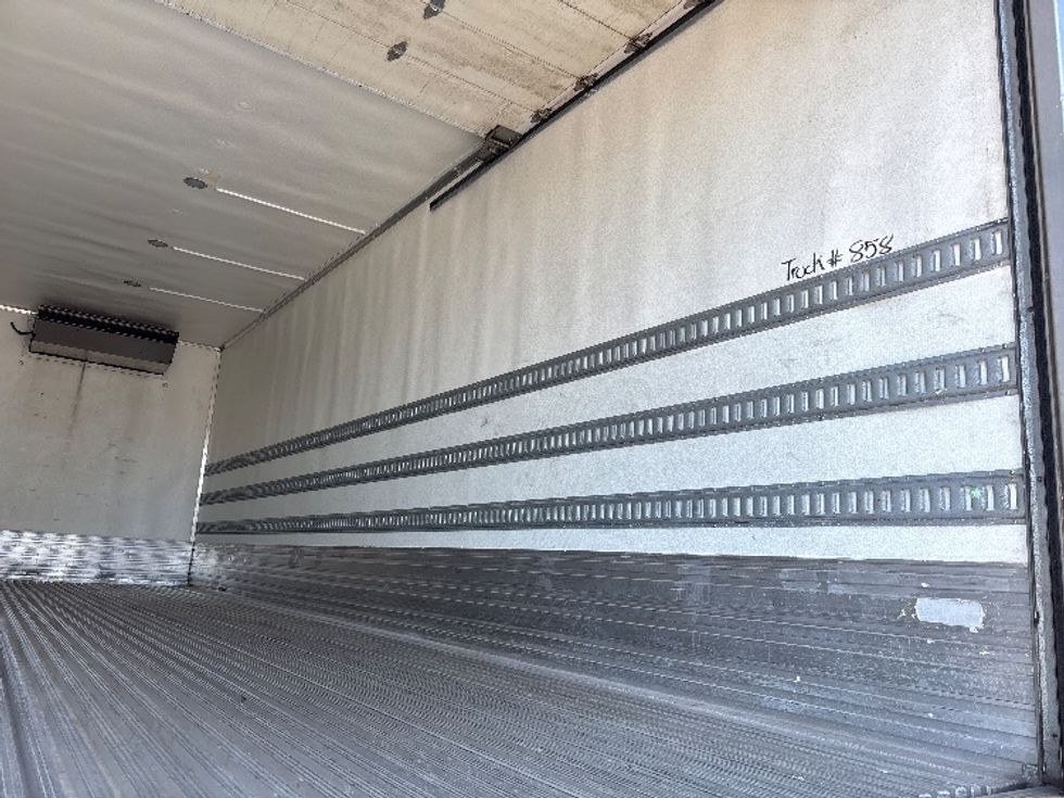 Refrigerated Truck-Light and Medium Duty Trucks-International-2023-MV607-Prince George-VA-254,782\n\t\tmiles-$ 45,000 - Image 12