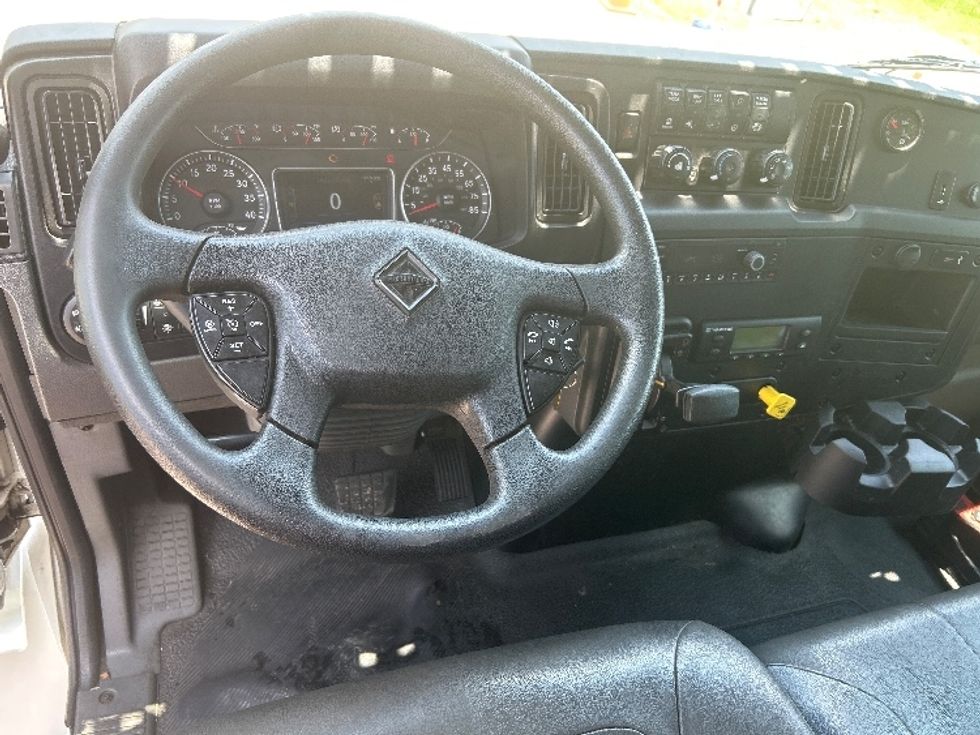 Refrigerated Truck-Light and Medium Duty Trucks-International-2023-MV607-Tuscaloosa-AL-329,563\n\t\tmiles-$ 35,250 - Image 17