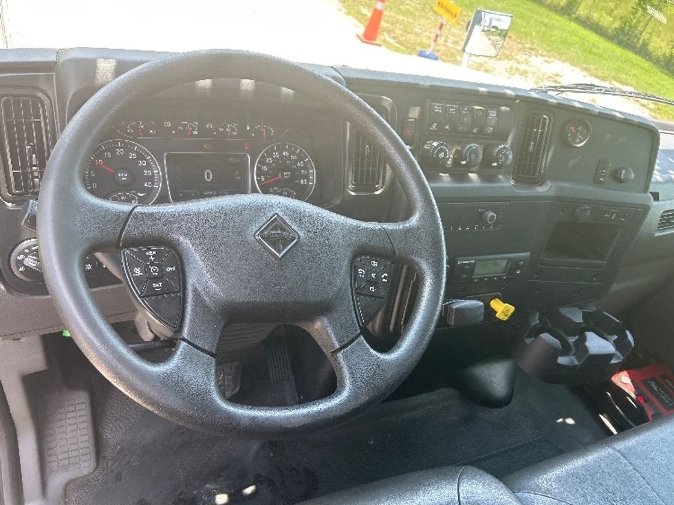 Refrigerated Truck-Light and Medium Duty Trucks-International-2023-MV607-Tuscaloosa-AL-329,563\n\t\tmiles-$ 35,250 - Image 18